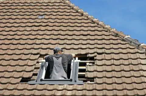 Pose de velux - Morlhon-le-Haut